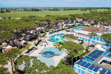 Camping für 4 Personen, mit Pool in Cavallino