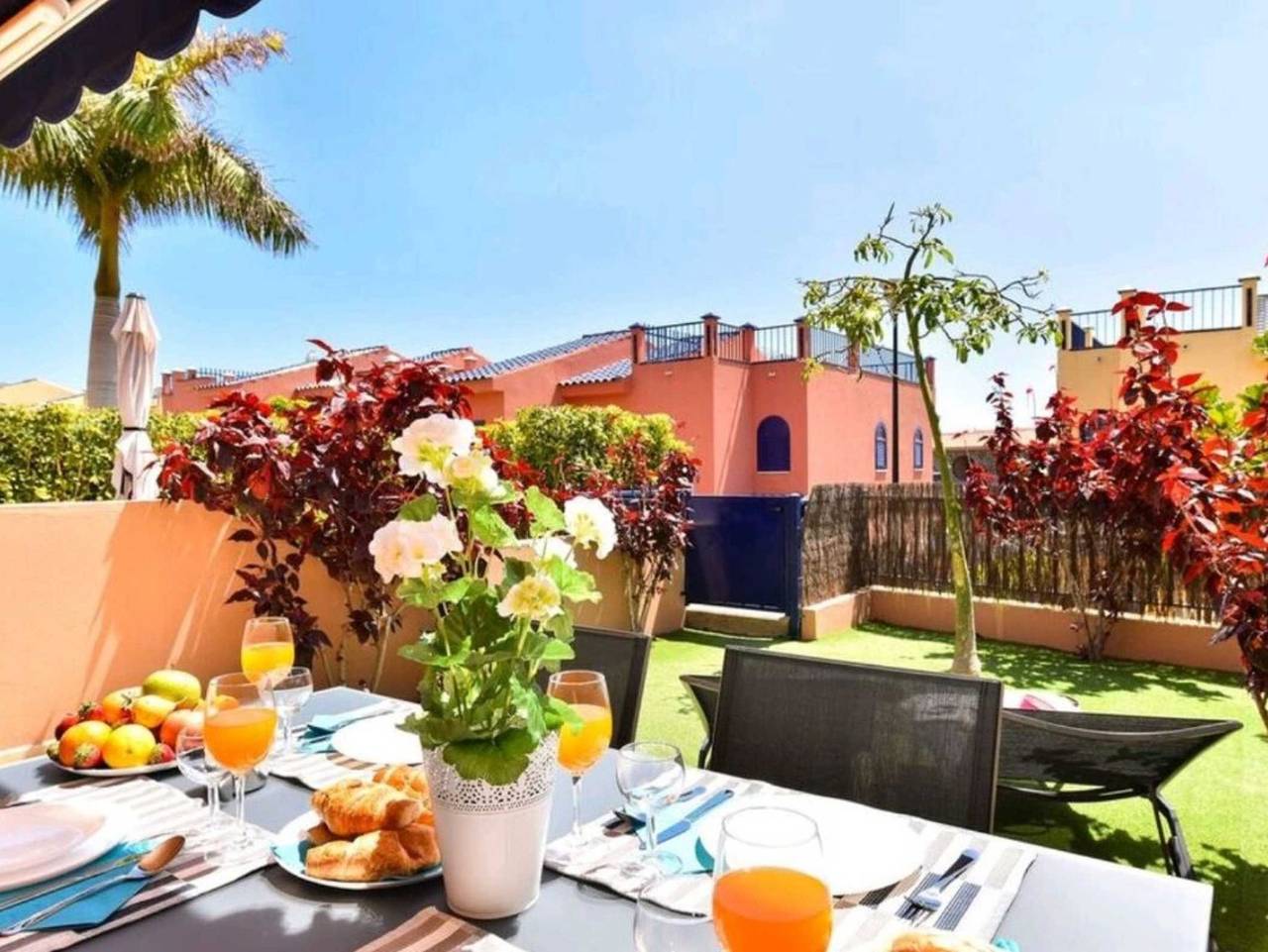 Villa Feliz 128 in Playa de las Meloneras, San Bartolomé de Tirajana