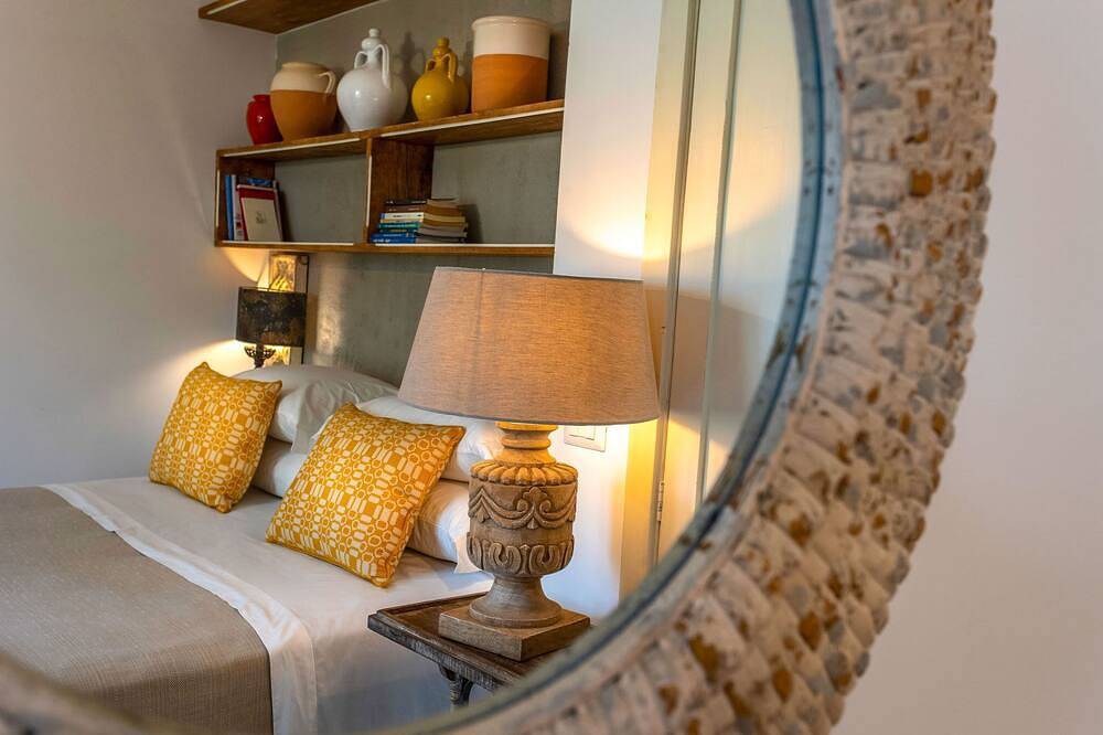 Masseria Ferarelli - \"Uttata\" Room with Patio in Diso, Lecce Provinz