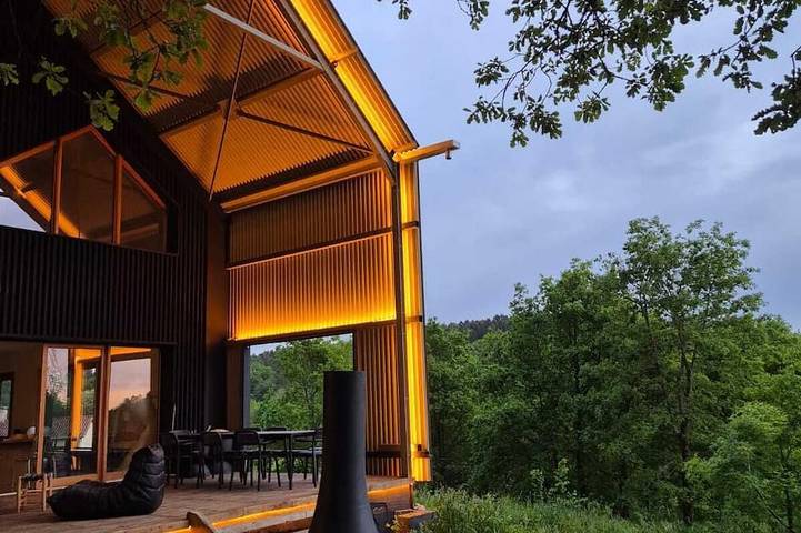 Maison de vacances pour 14 personnes, avec terrasse et jardin à Chantérac