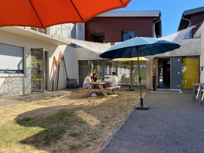 Auberge, avec Terrasse et Jardin