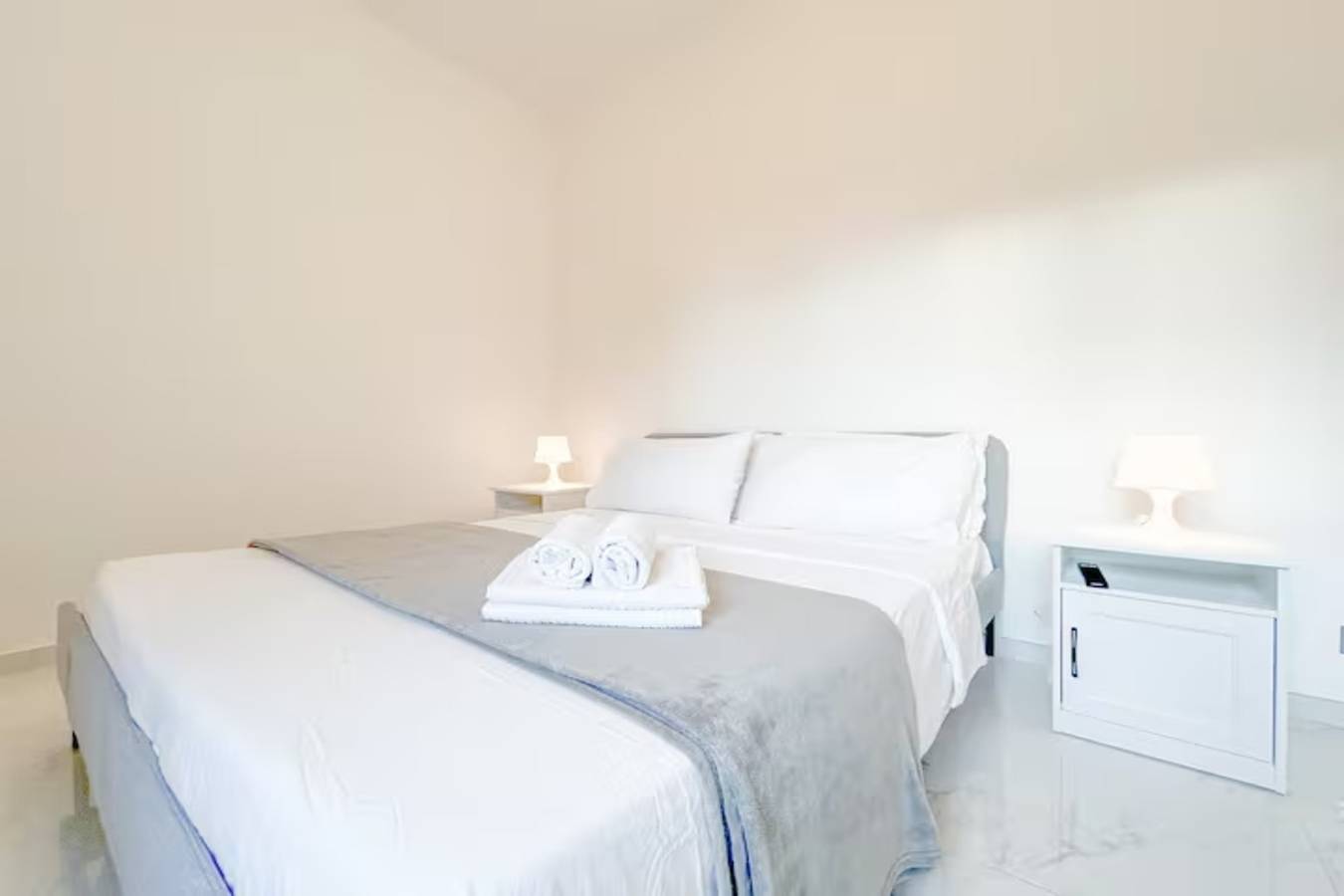 Ganze Wohnung, Ferienwohnung für 4 Personen mit Balkon in Loano, Riviera di Ponente