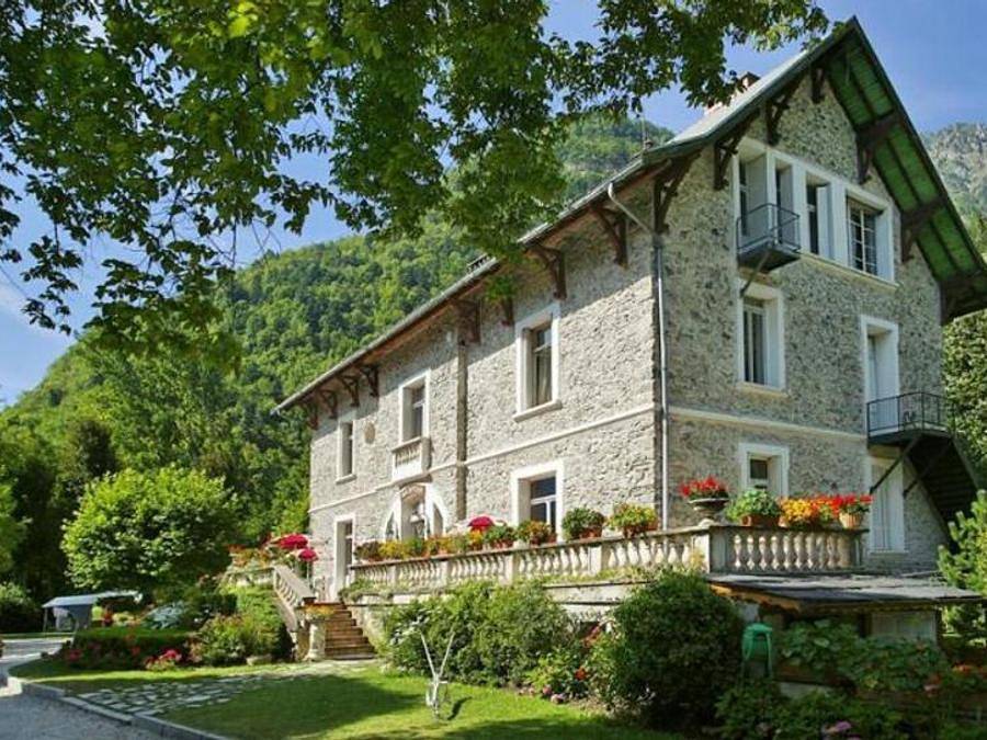 Le Château de Rochetaillée - Ciela Village - Tienda de campaña 4 personas - Tienda Ciela Nature - 2 habitaciones (sin instalaciones sanitarias) in Le Bourg-d'Oisans, Parque Nacional de los Ecrins