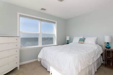 Vacation House for 8 Guests in Connecticut, USA, Picture 1