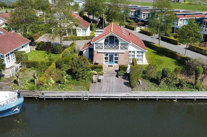 Ferienhaus für 6 Personen, mit Garten in Workum