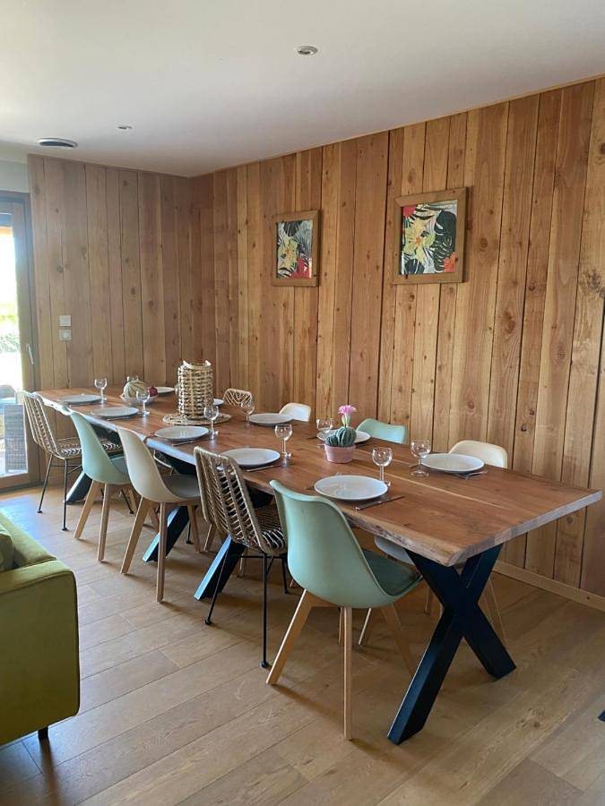 Location de vacances pour 8 personnes, avec jacuzzi ainsi que piscine et jardin à La Bruguière - 4
