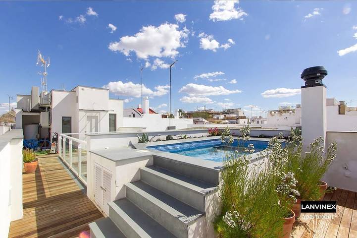 Bauernhof für 6 Personen, mit Balkon und Pool