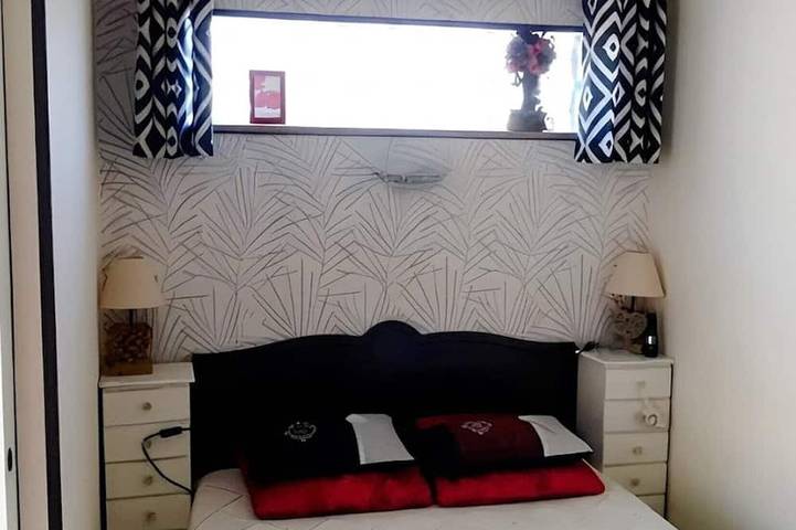 Location de vacances pour 2 personnes, avec jardin à Saint-Aulaye