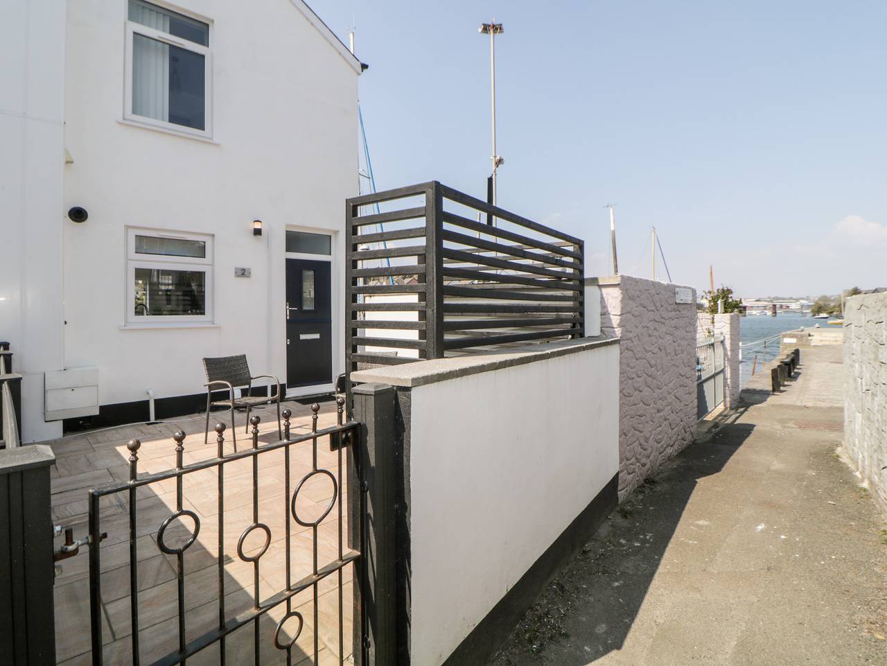 2 Beach Cottage in Plymouth, South Devon