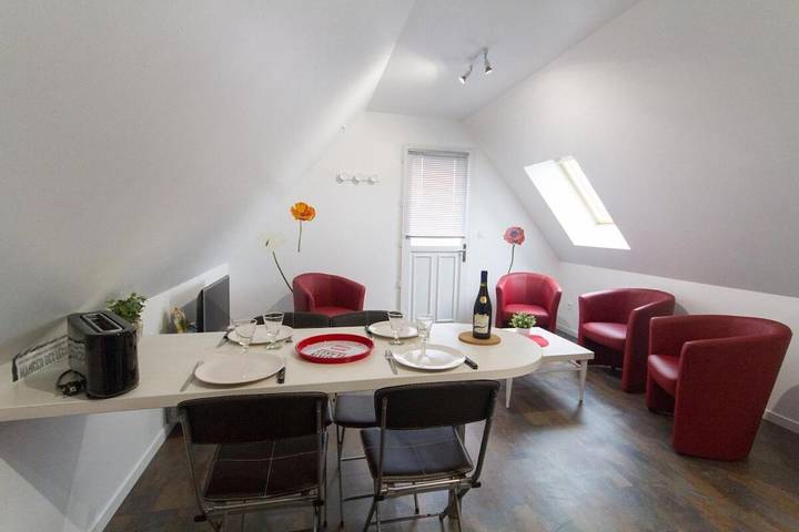 Location de vacances pour 4 personnes, avec terrasse ainsi que piscine et jardin à Tour-en-Sologne - 4