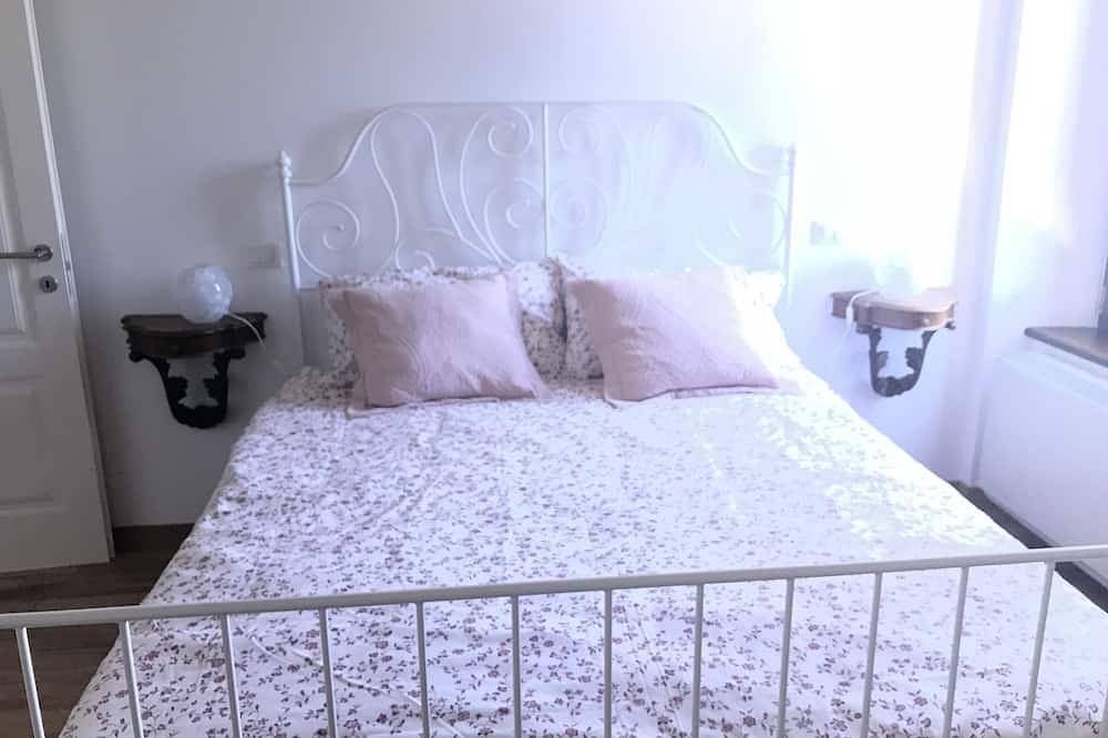 Apartamento entero, Apartamento Dora, a 300 metros del mar en una granja completamente renovada in Martinsicuro, Provincia de Teramo