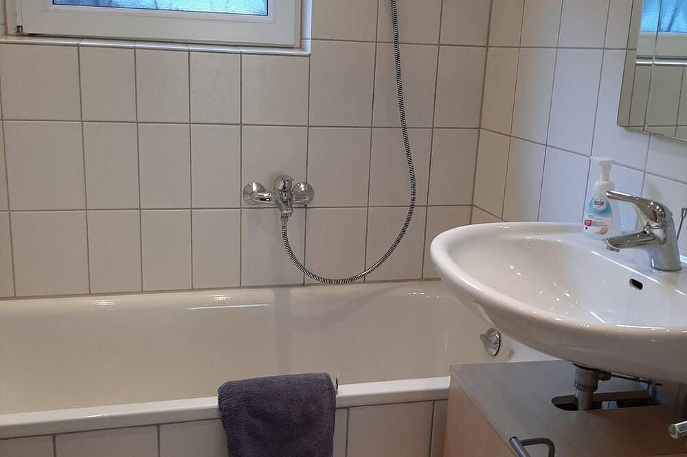 Ganze Wohnung, Appartement/Fewo, Dusche und Bad, Wc, 3 Schlafräum - Ferienwohnung Hecker in Waldbreitbach, Rheinland-Pfalz