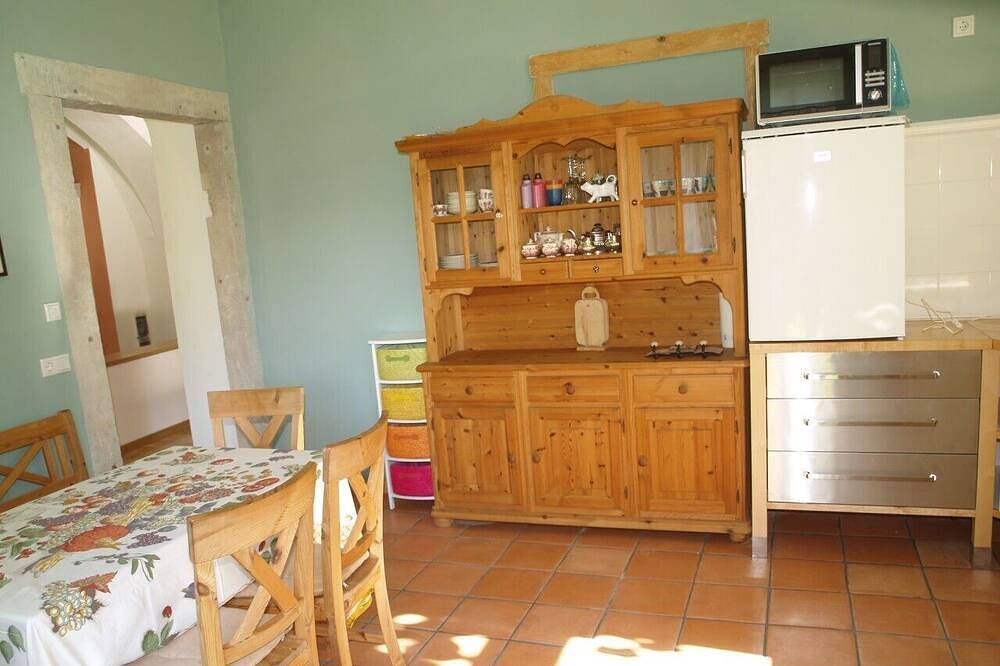 Wohnen im Schloß am See! Großzügig&stilvoll gestaltet. Mit Himmelbett undkamin in Falkenhain, Lossatal
