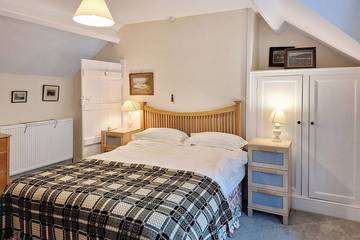 Cottage for 4 People in Fishguard, Pembrokeshire, Photo 2