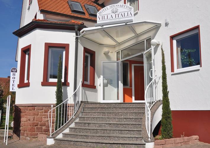 Hotel für 3 Personen, mit Garten und Sauna