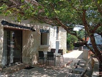 Gîte pour 4 personnes, avec terrasse à Faverolles-sur-Cher