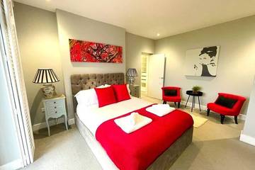 Beach House for 10 People in Westward Ho, Devon, Photo 2