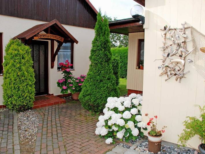 Ferienwohnung für 2 Personen, mit Garten und Terrasse, kinderfreundlich in Mönchgut-Granitz - 4