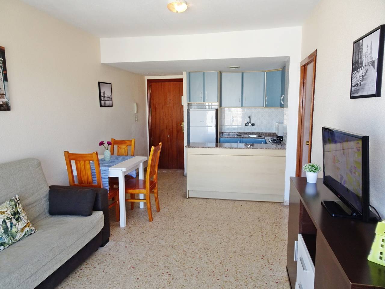 Entire apartment, Bonaire E9 - 9º in Playa de Gandía, Costa de Valencia