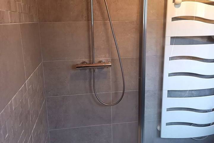 Detached house in Le Parc Du Morvan in Chalaux for 4 people. in Chalaux, Naturpark Morvan