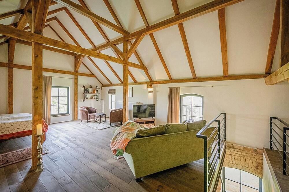 Ganze Wohnung, Scheunenidylle mit Blick über weite Felder in Naturschutzgebiet Nuthe-Nieplitz-Niederung, Mittelmark