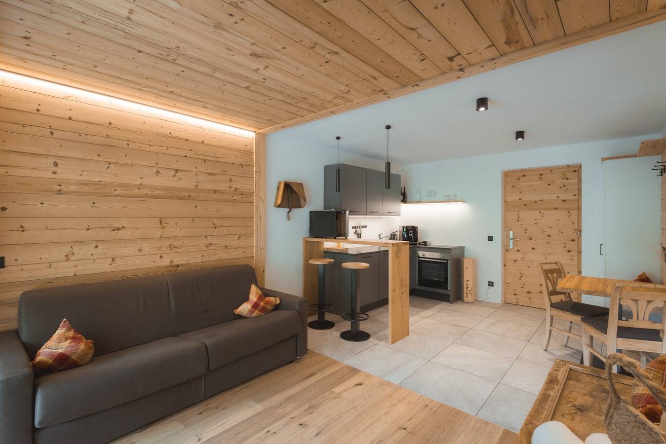Appartamento intero, Appartamento di vacanza "Archehof Hochzirm Lodge Anna" con vista sulle montagne e sauna in Campo Tures, Alpi della Zillertal