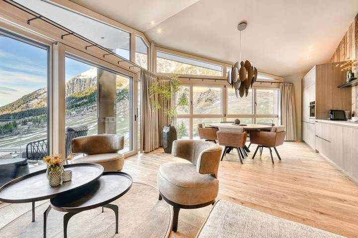 Ferienwohnung für 6 Personen, mit Balkon und Sauna im Lechtal