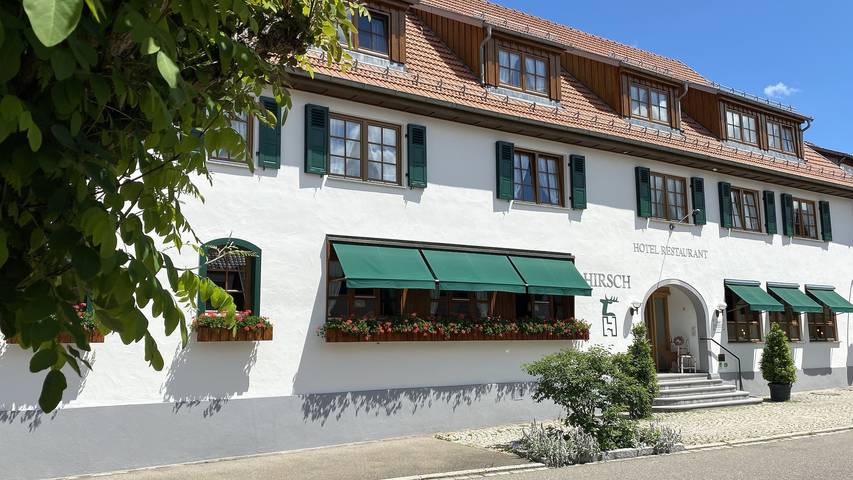 Hotel für 2 Personen, mit Terrasse und Garten sowie Sauna in Sonnenbühl