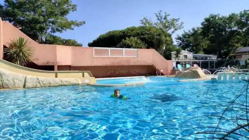 Camping pour 4 personnes, avec bassin pour enfant à Bormes-les-Mimosas - 3