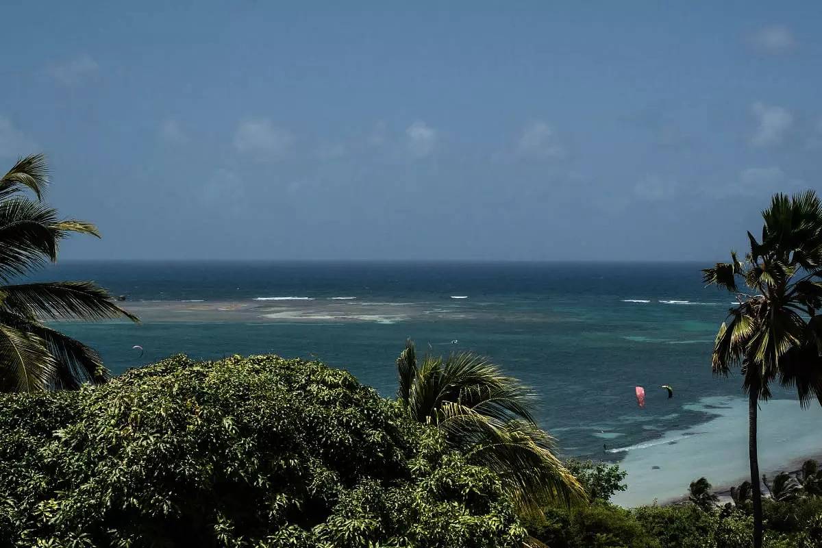 Houses & Villas for 8 Persons in Le Gosier, Guadeloupe (Caribbean)