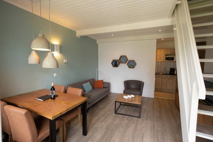 Ferienhaus für 4 Personen, mit Terrasse und Balkon/Terrasse - 1