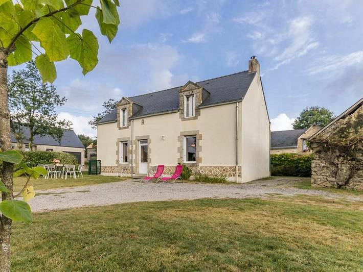 Gîte pour 8 personnes, avec Terrasse et Jardin