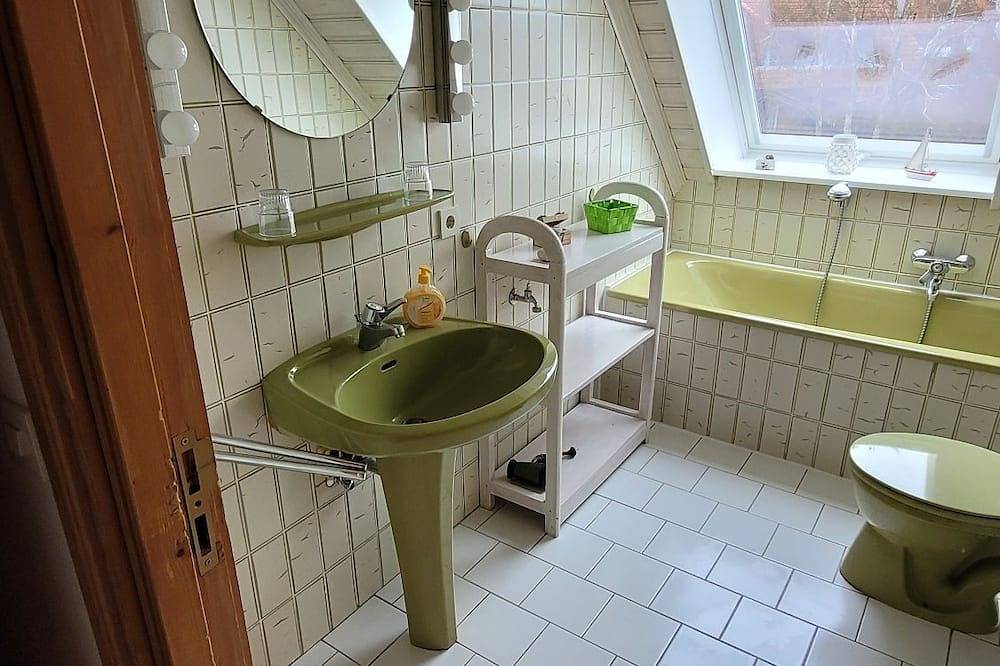 Ganze Wohnung, Feriendomizil Trischendamm 4 b - Ferienwohnung Trischendamm 4 b in Friedrichskoog-Spitze, Friedrichskoog