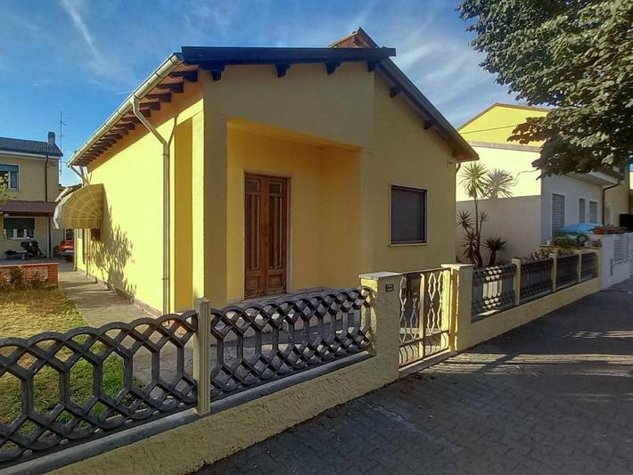 Villa per 4 persone, con giardino a Viareggio