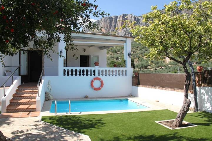 Ferienhaus für 4 Personen, mit Garten und Balkon - 1