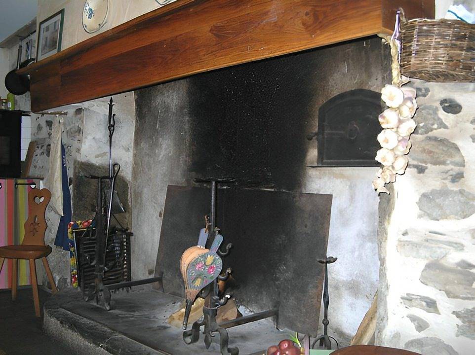 Les Noisetiers - Chambre 1 in Loudenvielle, Pyrénées