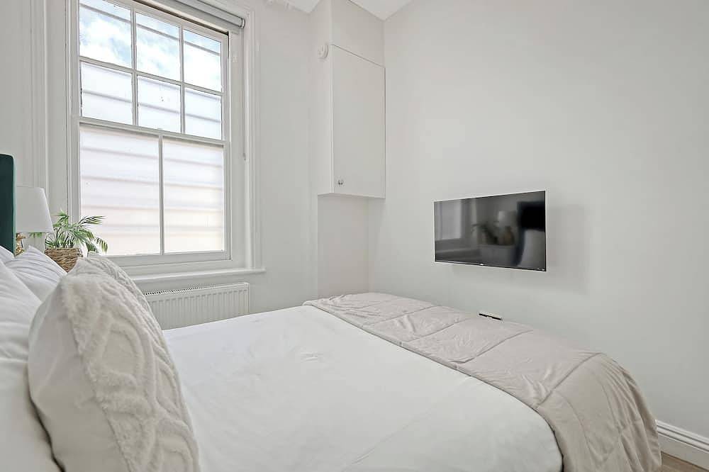 Ganze Wohnung, Wanstead Gem – Bright, Cosy & Immaculate High Street Apartment in East London in Redbridge, London