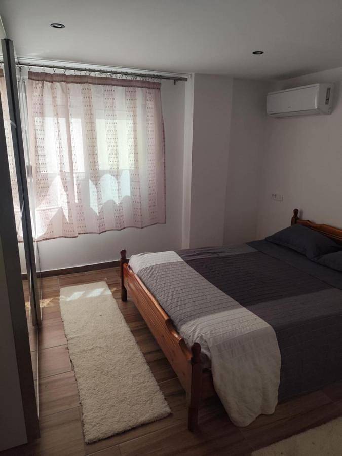 Vakantieappartement voor 5 personen, with uitzicht and tuin as well as terras in Faliraki