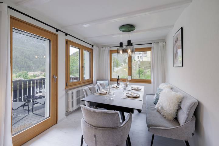 Appartamento intero, Ferienwohnung Haus Bergjuwel Aura - Ferienwohnung Chasa Aura in Scuol, Lower Engadine