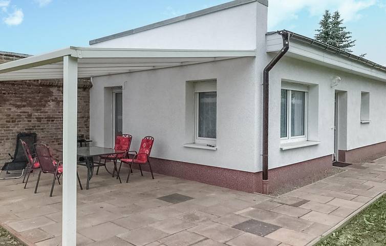 Ferienhaus für 4 Personen, mit Terrasse in Prenzlau