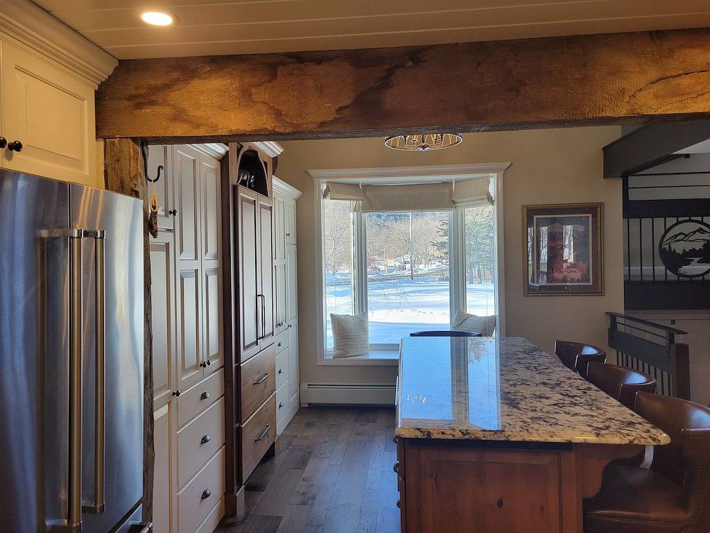 Townhouse in the Heart Of Jackson Village, New Hampshire in Jackson (NH), White Mountain National Forest