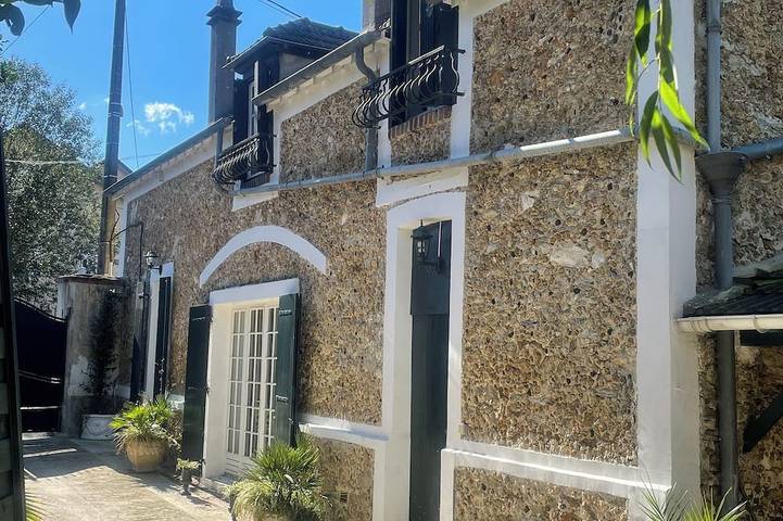 Gîte pour 8 personnes, animaux acceptés