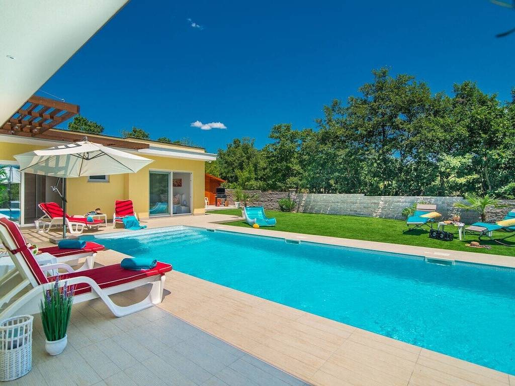 Ferienhaus mit 1 Schlafzimmer in Čabrunići, Svetvinčenat