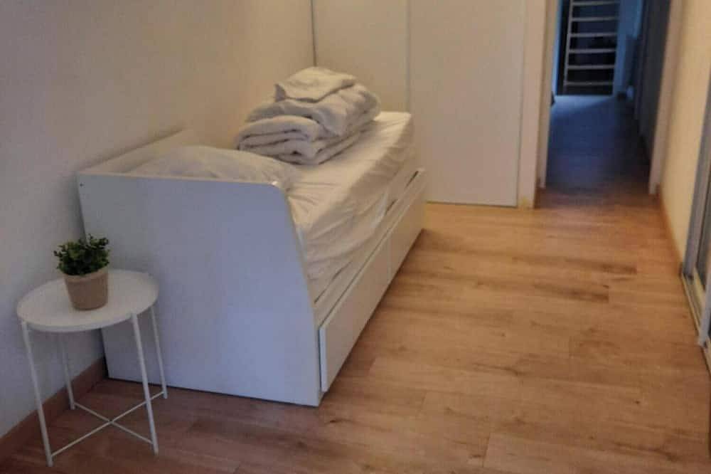Peaceful town house in Lormont, Región de Burdeos