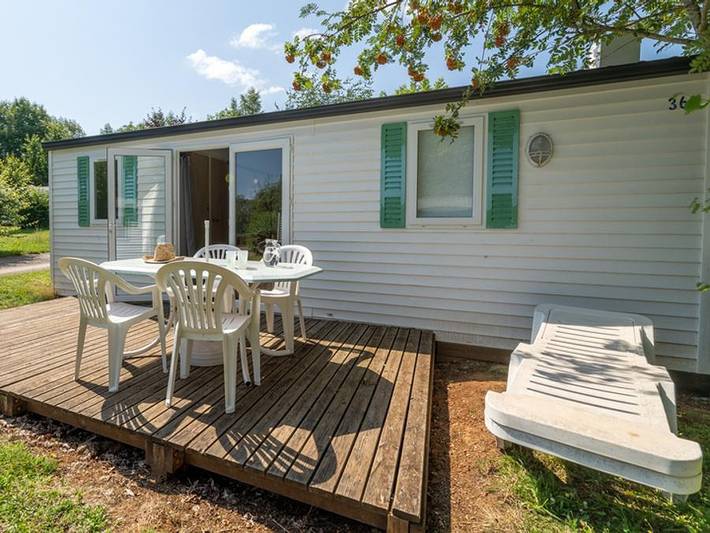 Camping pour 5 personnes, avec bassin pour enfant dans l' Aveyron - 2
