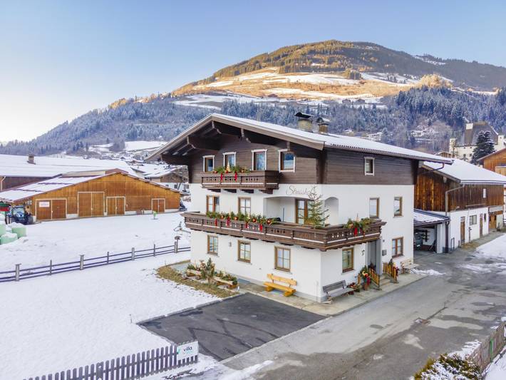 Ferienwohnung für 8 Personen, mit Balkon in Stuhlfelden