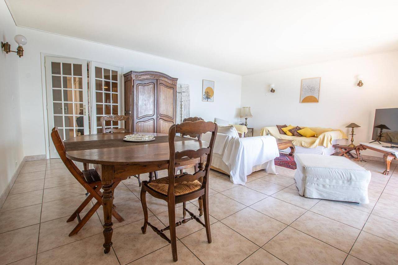 Appartement entier, Three-Bedroom Apartment in Ajaccio, Golfe D'Ajaccio