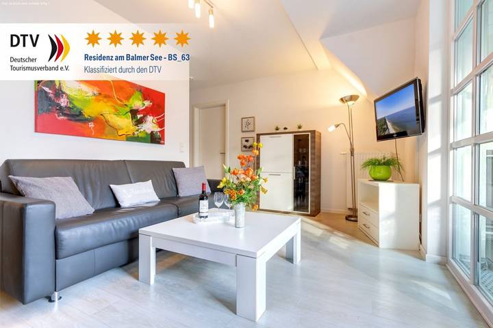 Ferienwohnung für 4 Personen, mit Sauna und Seeblick sowie Balkon am Balmer See