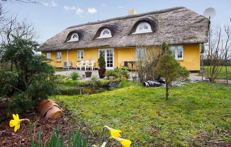 Ferienhaus für 4 Personen mit Terrasse in Thyholm, Limfjord in Westjütland