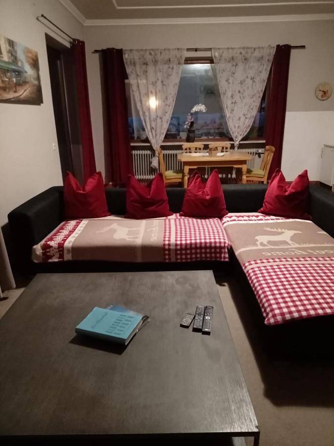 Katharina's Sleepover - Budget Holiday Home in Kaprun, Pinzgau